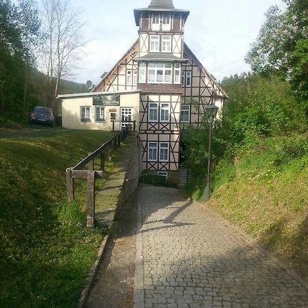 Hotel Schwarzaburg Schwarzburg Buitenkant foto
