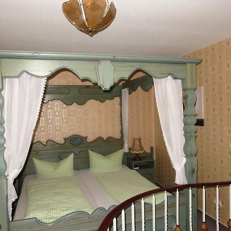 Hotel Schwarzaburg Schwarzburg Buitenkant foto
