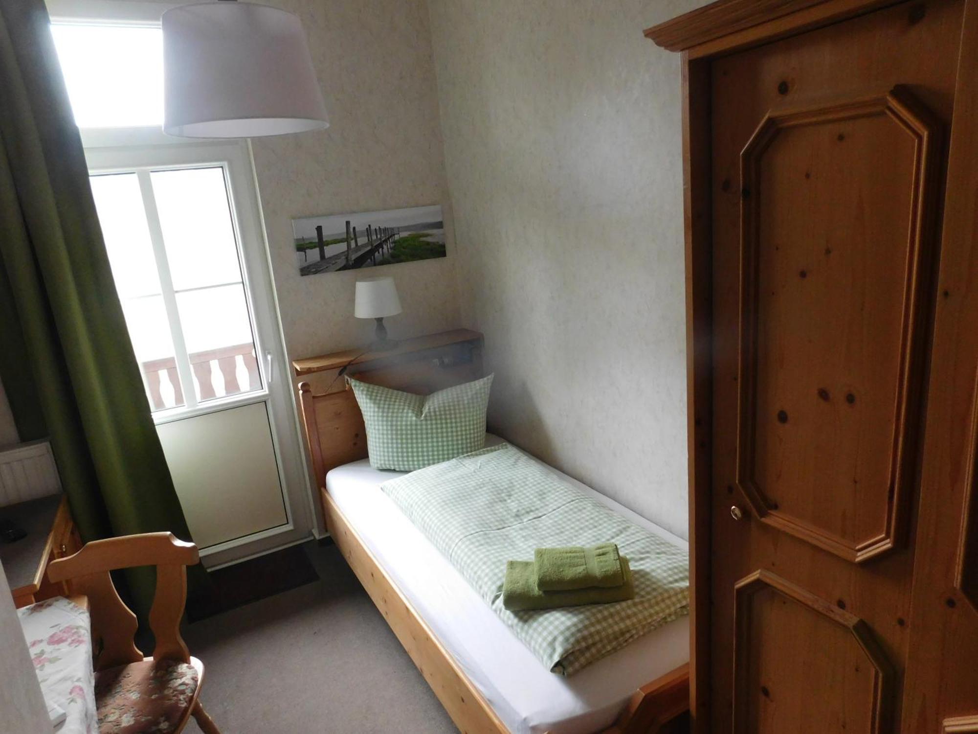 Hotel Schwarzaburg Schwarzburg Buitenkant foto