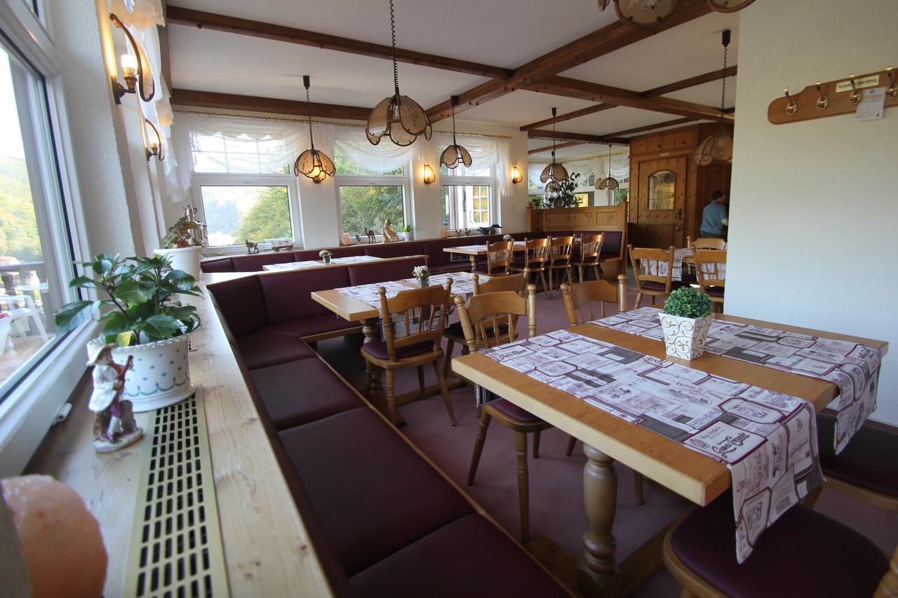 Hotel Schwarzaburg Schwarzburg Buitenkant foto